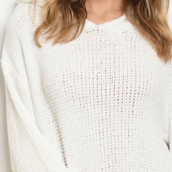 ❄️WHITE CHENILLE HOODIE SWEATER - Picture 5 of 9